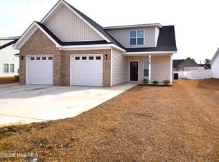 825 Sarah Rebecca Dr #B, Greenville, NC 27834