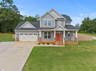 702 Ratchford Ln, Wellford, SC 29385