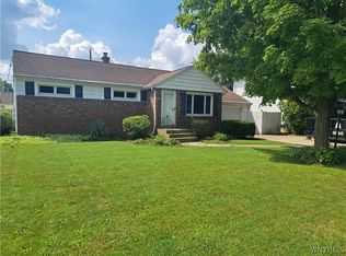236 Frankhauser Rd, Buffalo, NY 14221