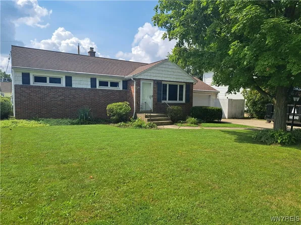236 Frankhauser Rd, Buffalo, NY 14221