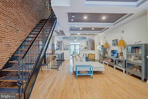 217 E Lafayette Ave #B Photo 1