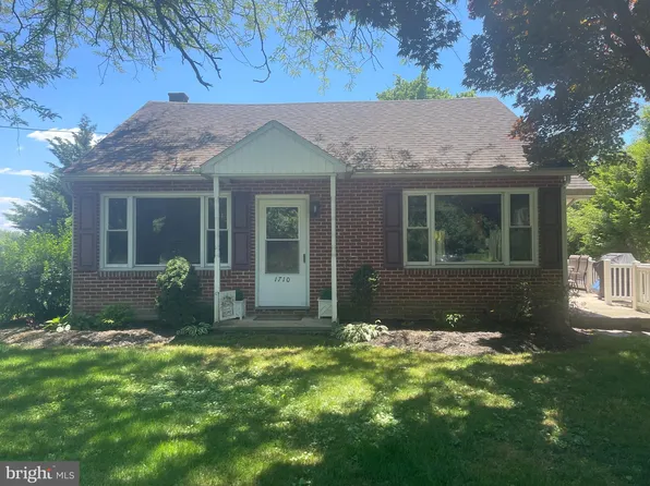 1710 Rockvale Rd, Lancaster, PA 17602