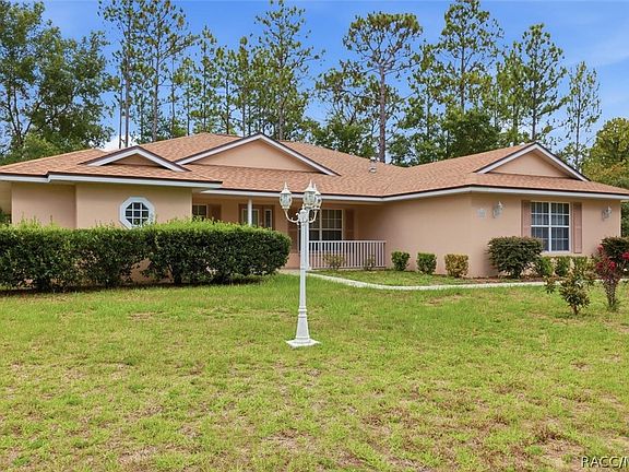 2nd image of 7206 N Glenridge Cir