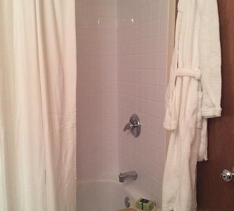 5th image of 2710 Glenbridge Ct