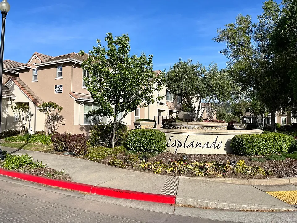 4603 Esplanade Cir