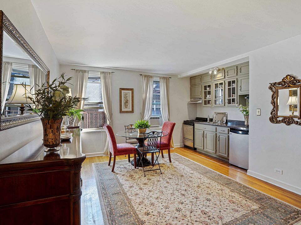1st image of 72-61 113th St APT 6U