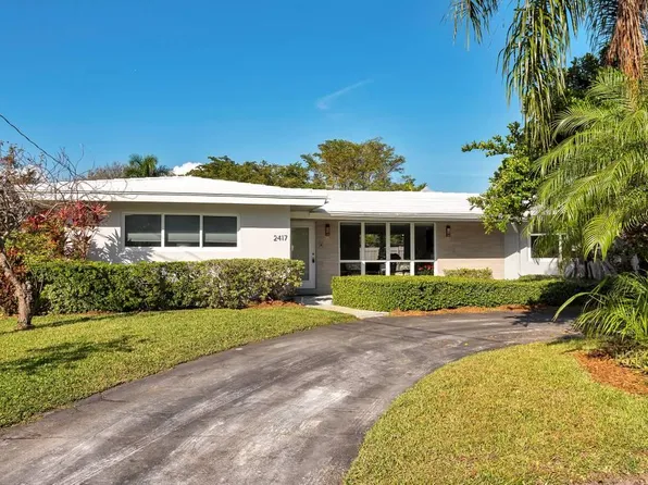 2417 Bayview Dr, Fort Lauderdale, FL 33305