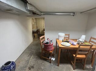8235 Craig St, Philadelphia, PA 19136