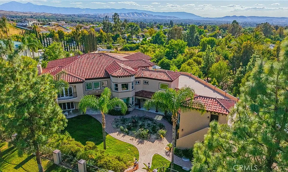 7231 Brandon Ct