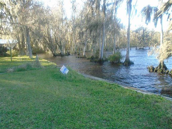 4th image of 10107 County Road 13 N