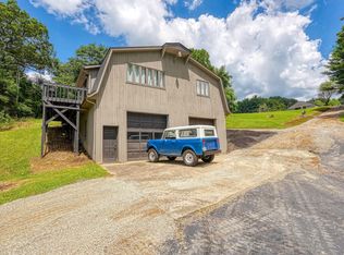 1300 Dannie Dr #2, Logan, OH 43138