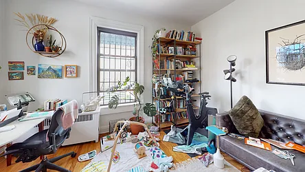 Rented by Bond New York