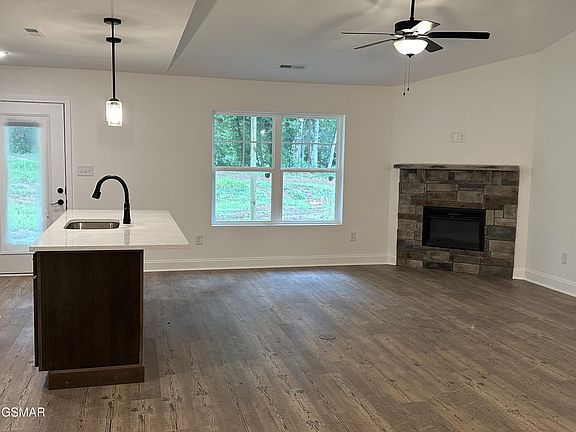 4th image of 676 Snowflower Cir #22