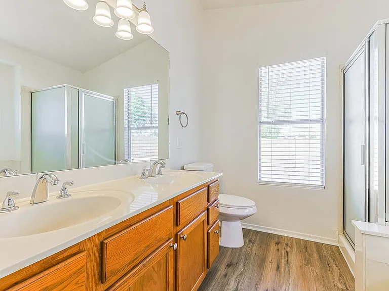 4262 E Alder Ave — Photo 10