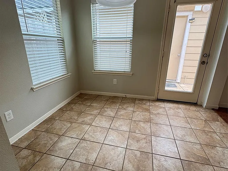 20507 Providence Point Dr — Photo 24