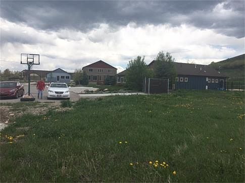 5th image of 730 S Bear Lake Blvd