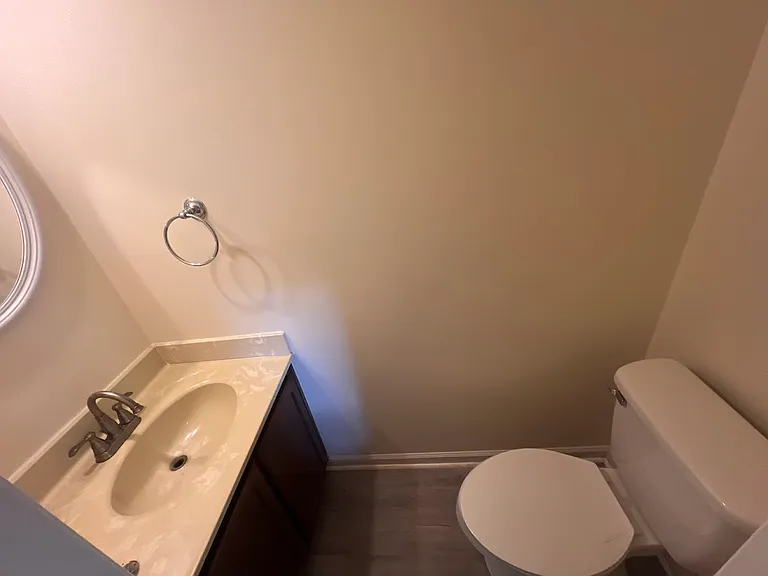 845 Brattleboro Ct — Photo 10