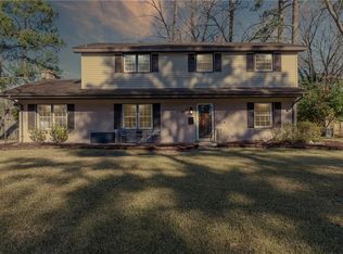 5552 Whirlaway Rd, Virginia Beach, VA 23462