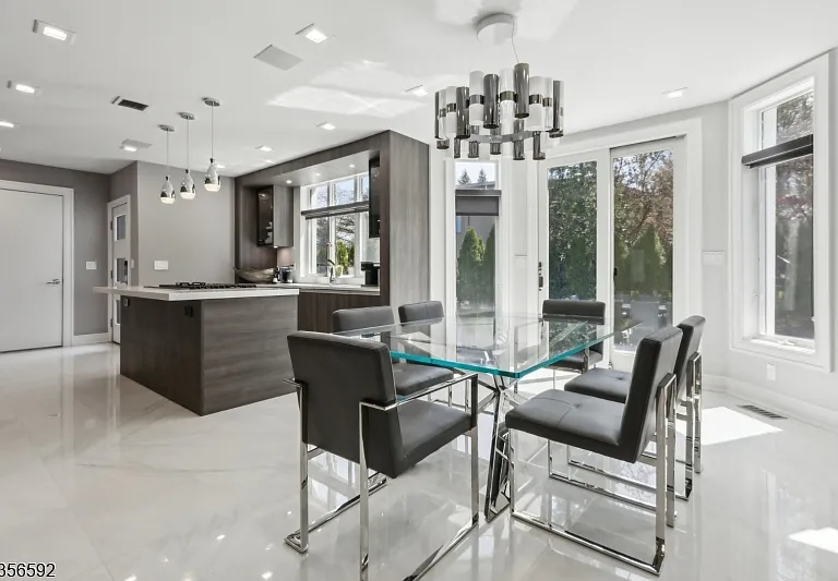 63 Roberts Rd — Photo 11