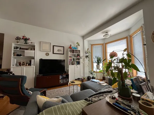 624 E. Ogden Ave