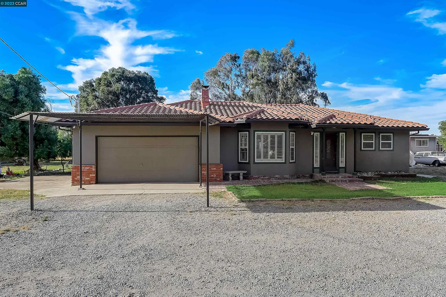 4240 Machado Ln photo 1