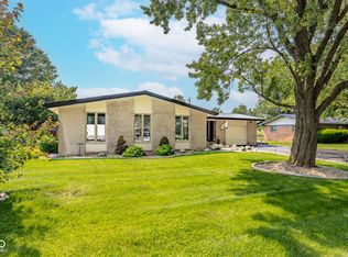 10622 Penn Dr, Indianapolis, IN 46280