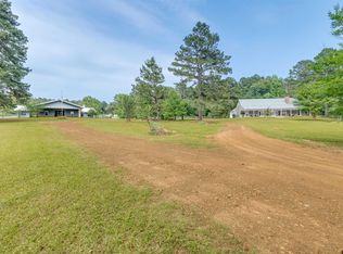 9689 E Fm 837, Palestine, TX 75803