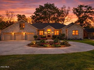 220 Shoreline Dr, New Bern, NC 28562