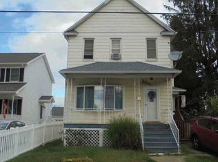 523 William St, Dunmore, PA 18510