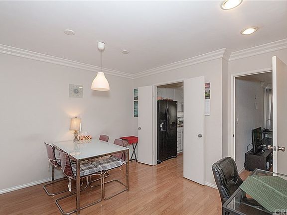 4th image of 12390 Chandler Blvd Unit G