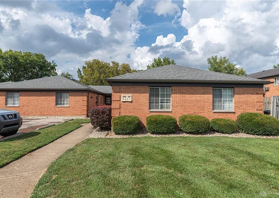 1st image of 2305 Bracken Pl