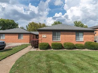 2305 Bracken Pl, Dayton, OH 45459