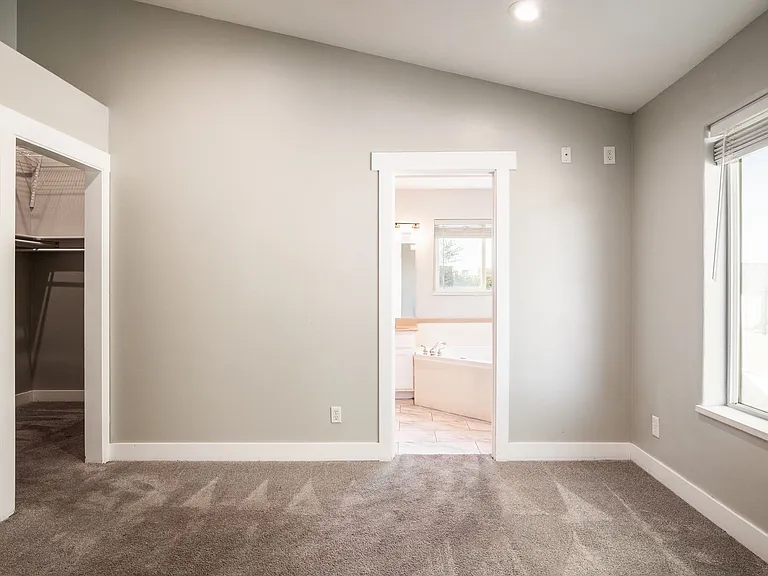 694 S Slate Canyon Dr — Photo 14