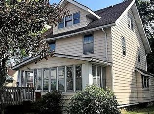 2303 19th St SW, Akron, OH 44314