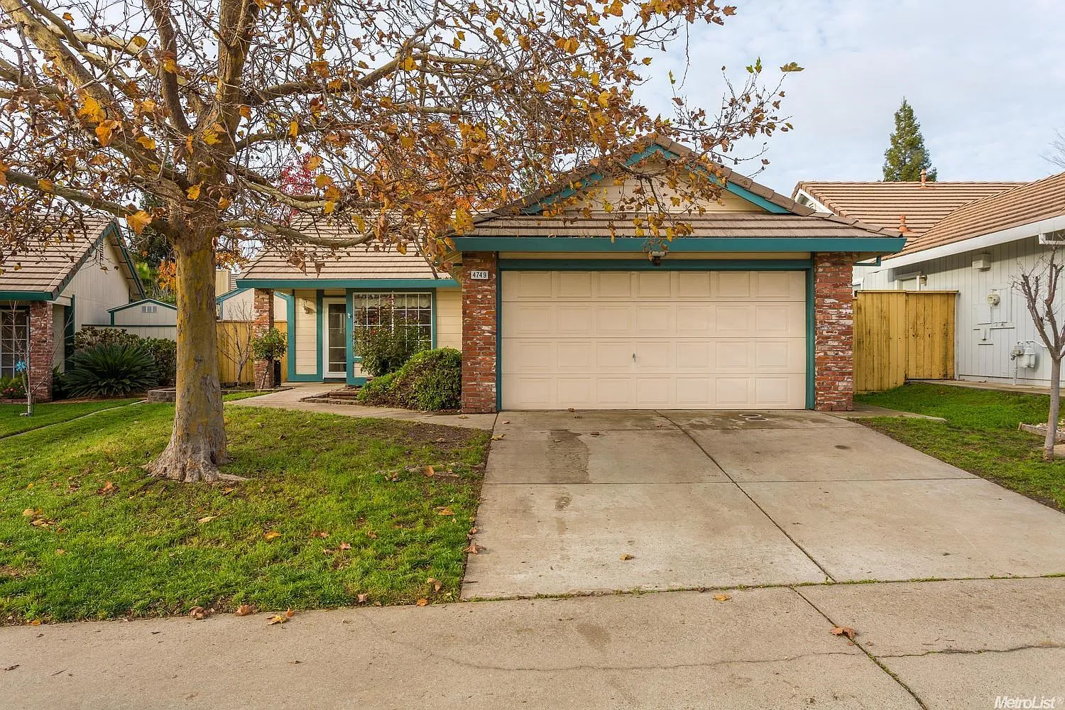 4749 Careo Dr photo 1