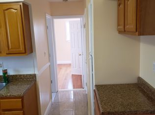 23904 149th Ave, Rosedale, NY 11422