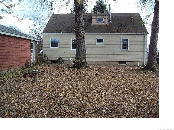 3rd image of 74 Neubauer Ct