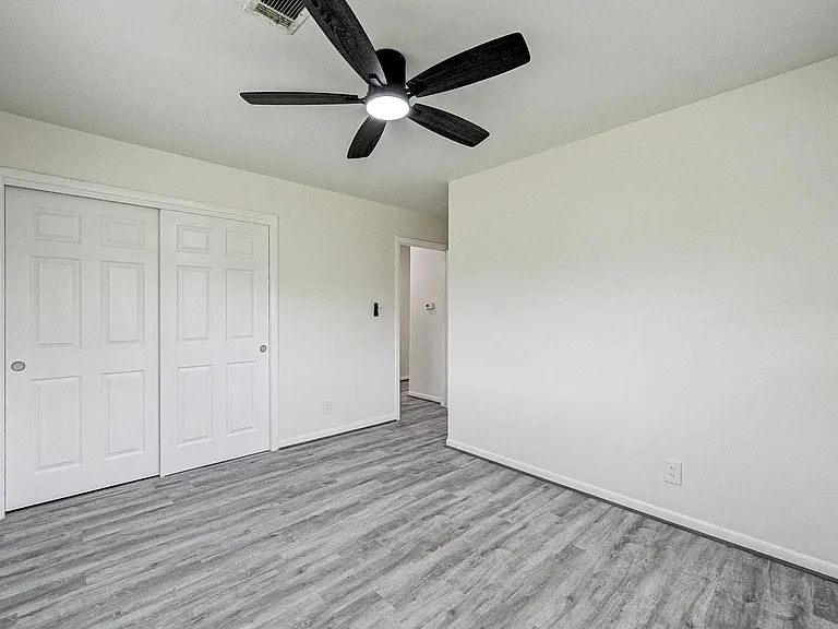 6027 Ledbetter St — Photo 18