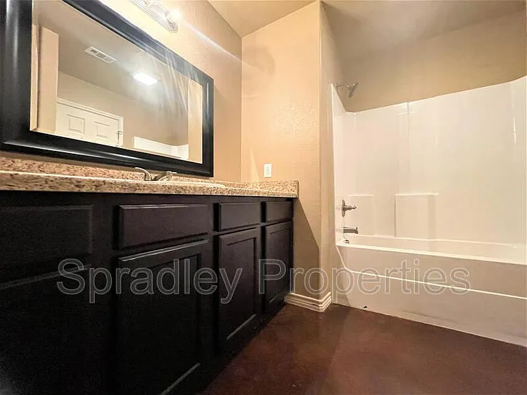 1571 Brady Way — Photo 5