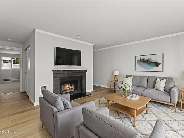 41221 NE 181st Place #P302, Woodinville, WA 98072