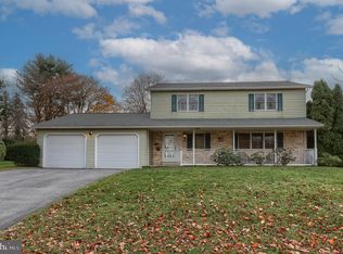 422 Cherry Dr, Hershey, PA 17033