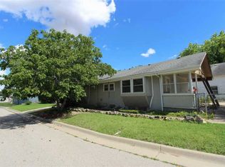 723 N Blaine St, Wellington, KS 67152