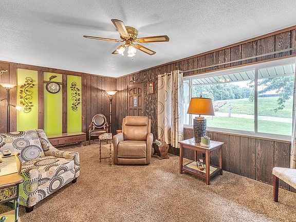 3rd image of 5702 S 18th St