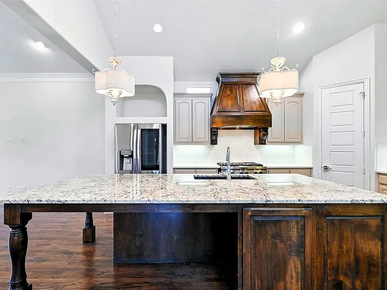 1733 Adalina Dr — Photo 17