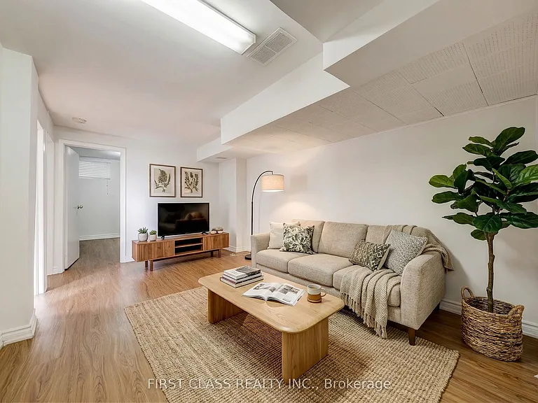 214 Linden Ave #BASEMENT — Photo 9