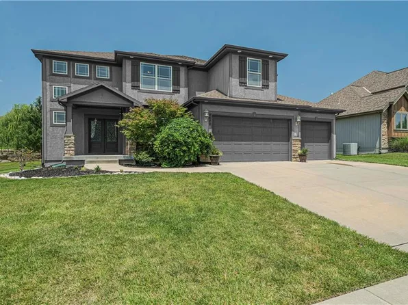 9608 NE 90th St, Kansas City, MO 64157