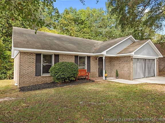 3rd image of 2904 Rosemeade Dr