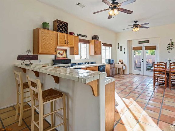 4th image of 53490 Avenida Carranza