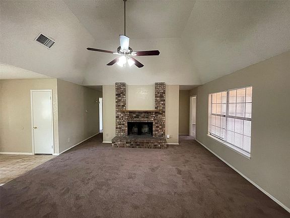 5th image of 1052 Twin Falls Dr