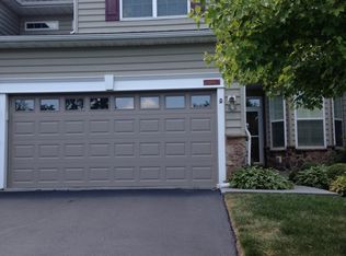 1404 Ridgeview Dr, Morgantown, PA 19543